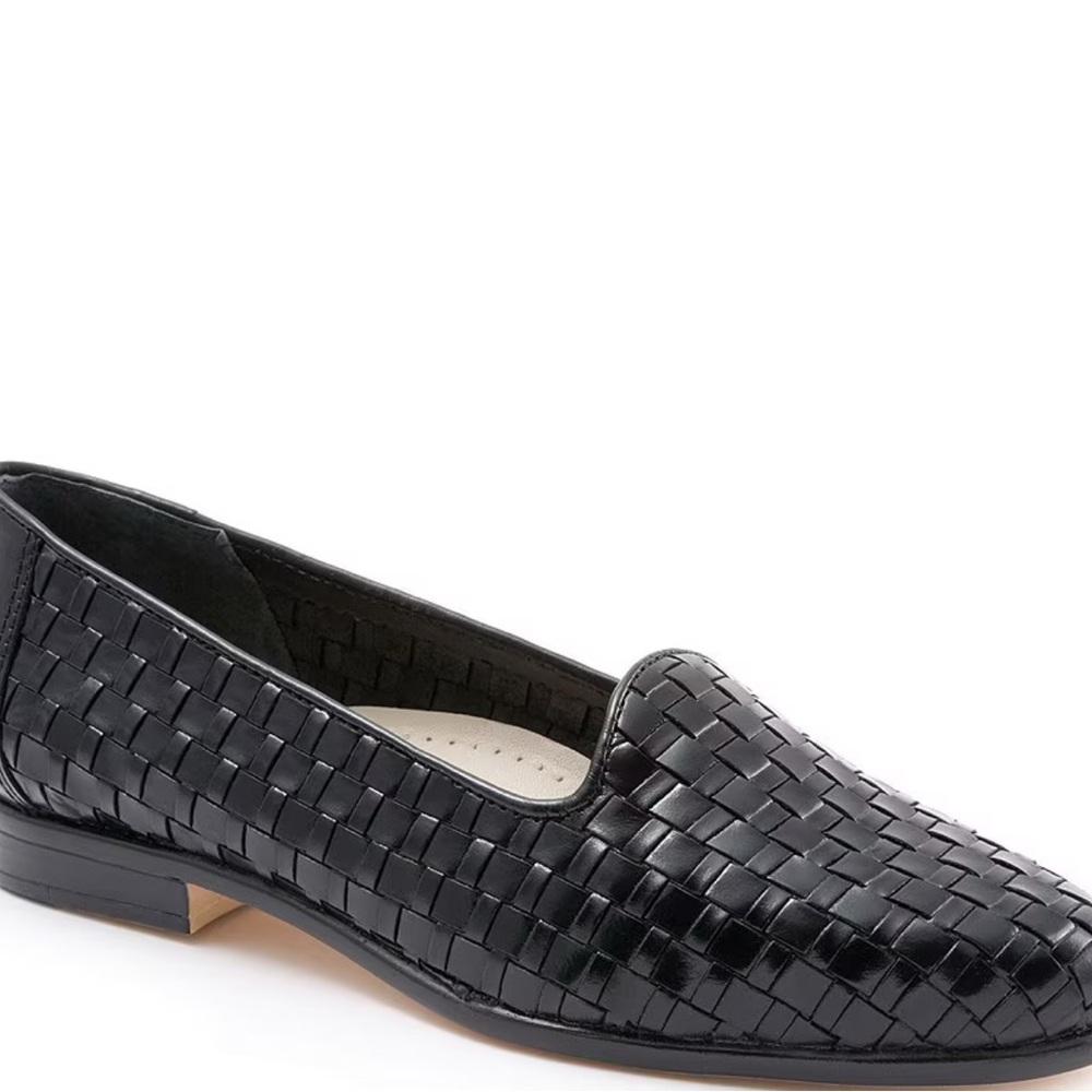 Trotters Liz Black Woven Leather Loafers Slip-On Size 7.5 Narrow